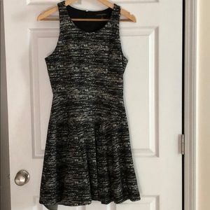 Black & white Banana Republic dress size‎ 4